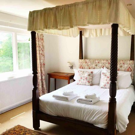 Owlpen Manor Cottages Uley Экстерьер фото