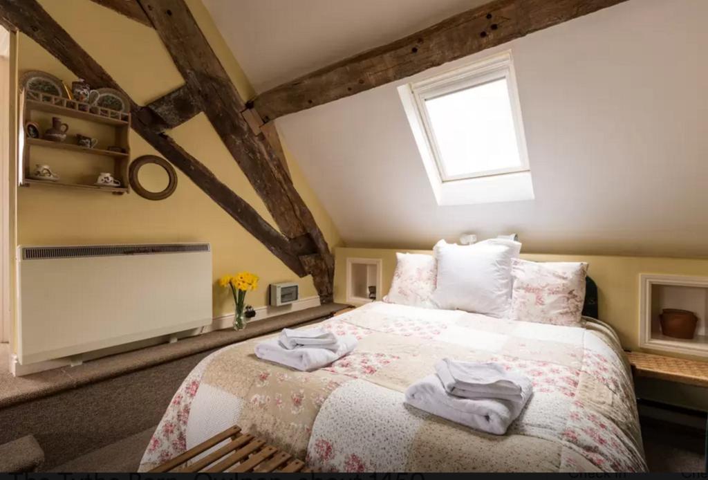 Owlpen Manor Cottages Uley Экстерьер фото