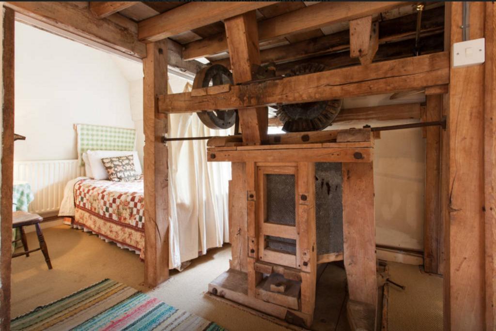 Owlpen Manor Cottages Uley Экстерьер фото