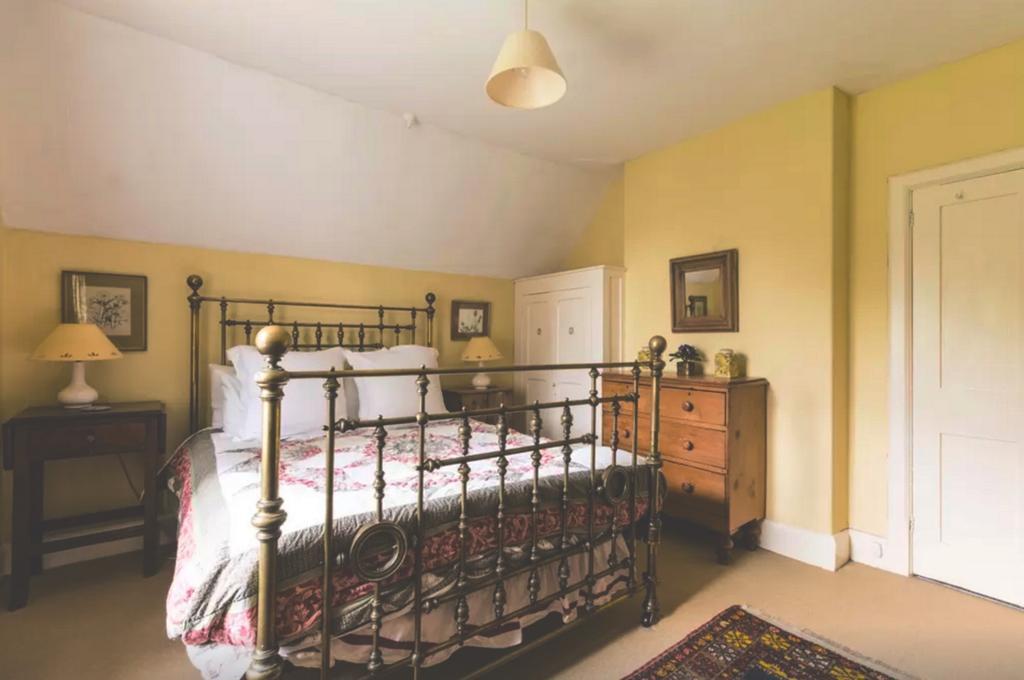 Owlpen Manor Cottages Uley Экстерьер фото